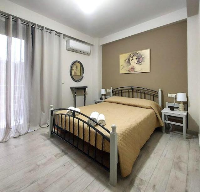 Apartment Apartment *